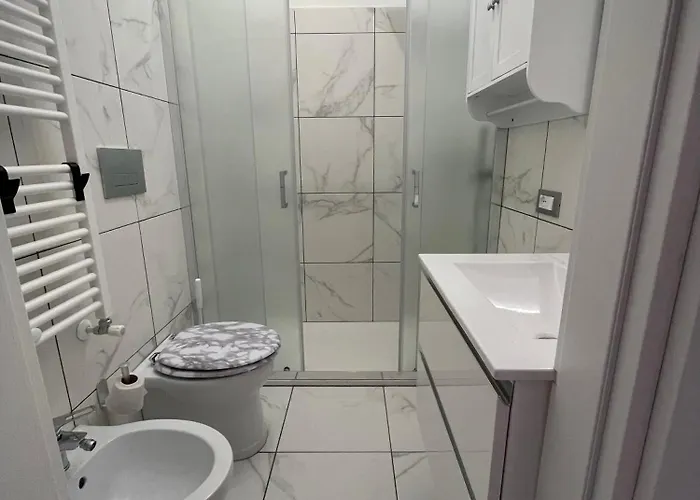Apartment Montenero Milan